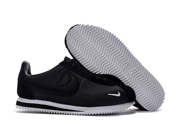 Zapatillas nike modelo cortez