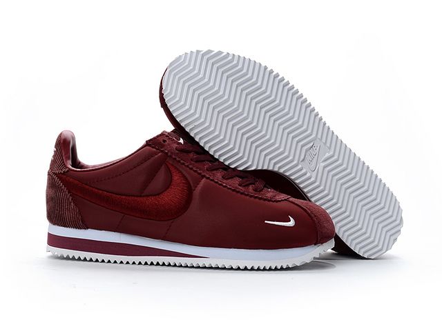 Zapatillas nike modelo cortez